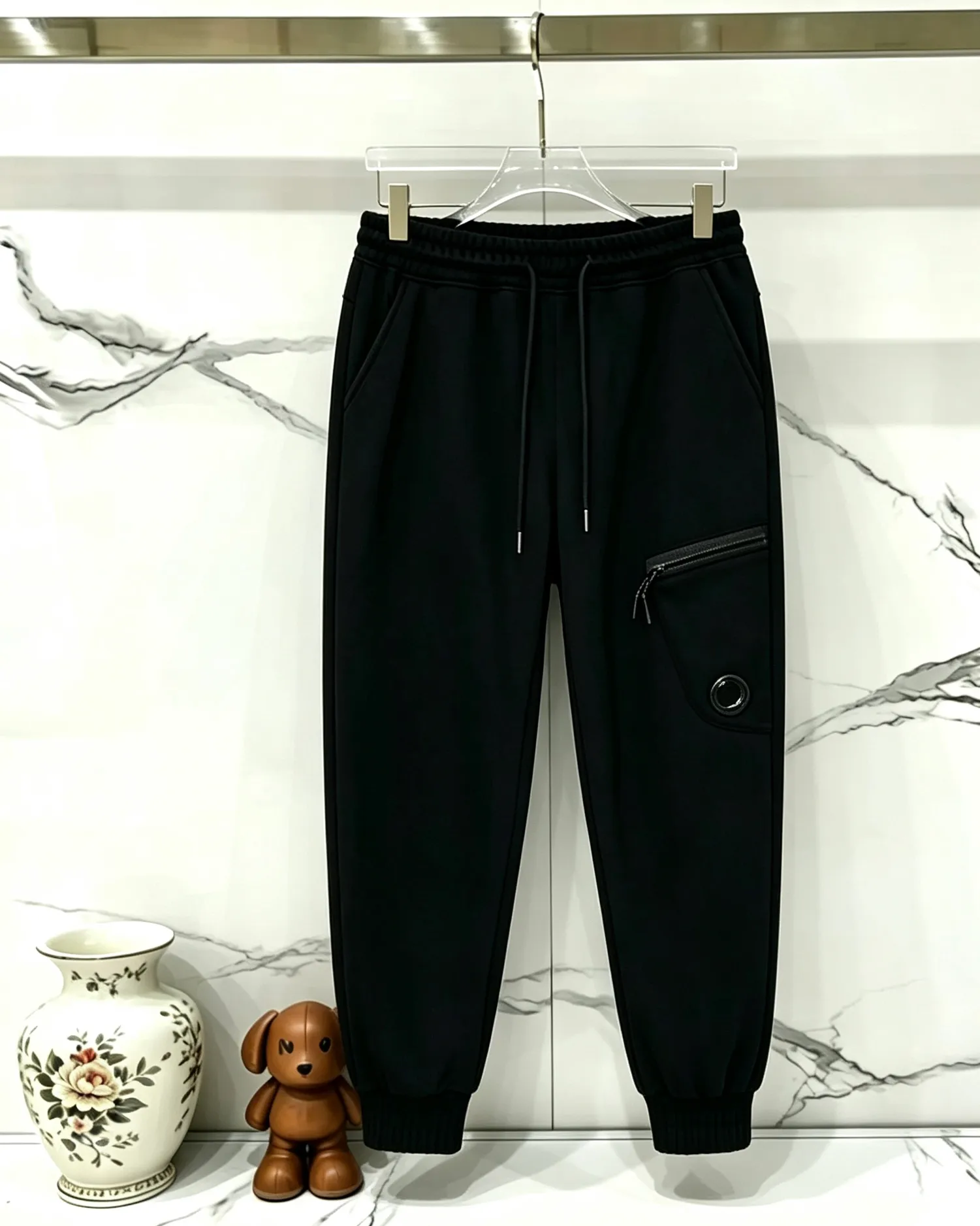 C.P Company sweatpants color chart Item number: H 6066